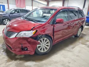 Toyota Sienna 3.5L 6 2014