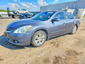 Nissan Altima 2.5L 4 2012
