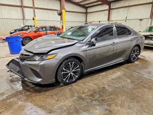 Toyota Camry 2.5L 4 2019
