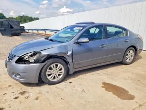 Nissan Altima 2.5L 4 2010