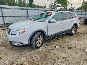 Subaru Outback 2.5L 4 2011