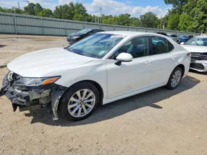 Toyota Camry 2.5L 4 2018