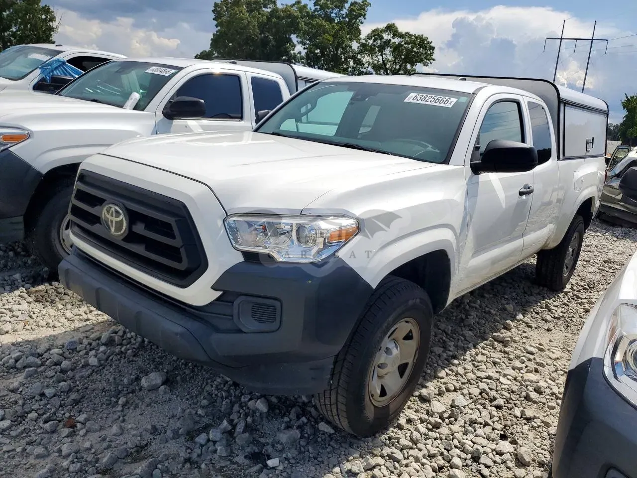 Toyota Tacoma 2.7L 4 2020