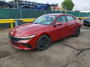 Hyundai Elantra 2.0L 4 2024