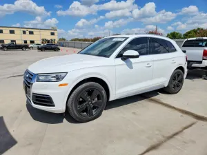 Audi Q5 2.0L 4 2019