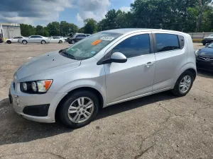 Chevrolet Aveo (Sonic) 1.8L 4 2014