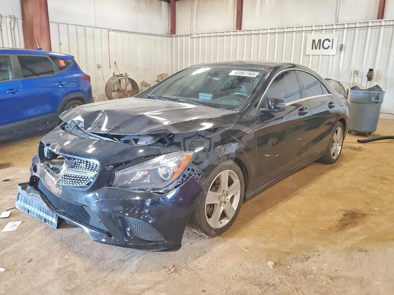 Mercedes-Benz CLA 2.0L 4 2015