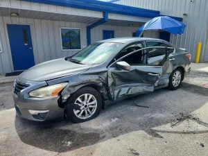 Nissan Altima 2.5L 4 2015