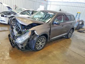 Mitsubishi Outlander 2.4L 4 2017