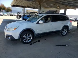 Subaru Outback 2.5L 4 2014