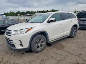 Toyota Highlander 2.7L 4 2017