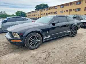 Ford Mustang 4.0L 6 2008