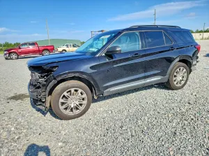 Ford Explorer 2.3L 4 2025