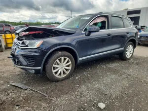 Volkswagen Touareg 3.6L 6 2016