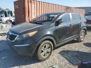 Kia Sportage LX 2.4L 4 2011