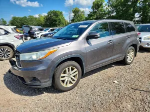 Toyota Highlander 3.5L 6 2016