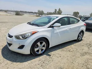 Hyundai Elantra 1.8L 4 2013