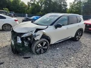 Nissan Rogue 2.5L 4 2021