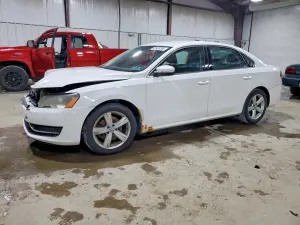 Volkswagen Passat 2.5L 5 2013