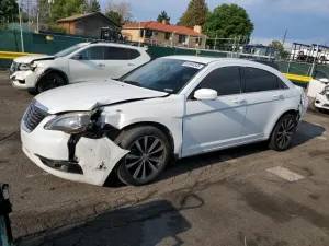 Chrysler 200 S 3.6L 6 2012