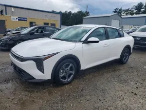 Kia K4 2.0L 4 2026