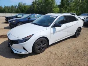 Hyundai Elantra 2.0L 4 2021