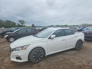 Nissan Altima 2.5L 4 2019
