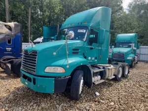 Mack 600 10.8L 6 2015