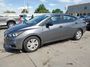Nissan Versa S 1.6L 4 2021