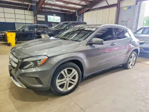 Mercedes-Benz GLA 2.0L 4 2015