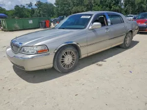 Lincoln Town Car 4.6L 8 2006