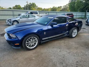 Ford Mustang 3.7L 6 2012