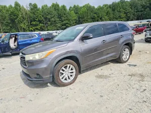 Toyota Highlander 2.7L 4 2015
