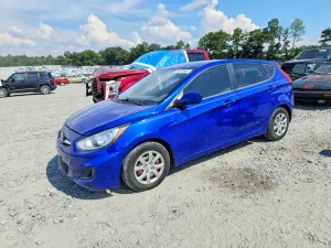 Hyundai Accent 1.6L 4 2013