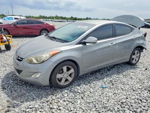 Hyundai Elantra 1.8L 4 2013