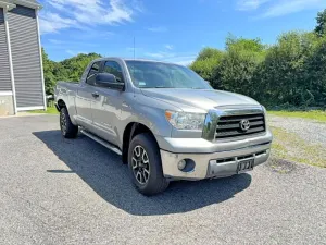 Toyota Tundra 5.7L 8 2008