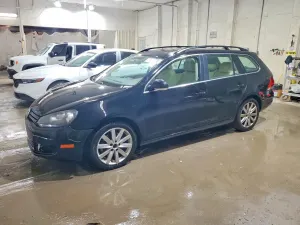 Volkswagen Jetta 2.0L 4 2014
