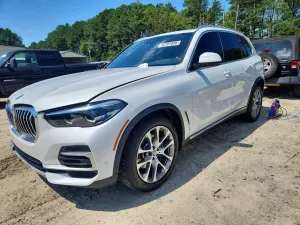 BMW X5 3.0L 6 2023