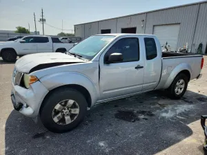 Nissan Frontier 4.0L 6 2012