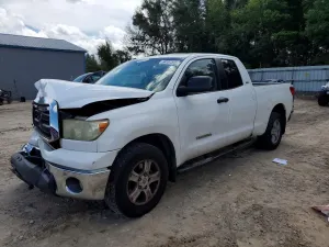 Toyota Tundra 4.6L 8 2011