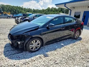 Hyundai Elantra 2.0L 4 2018