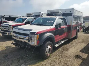 Ford F550 SUPER DUTY 6.7L 8 2017
