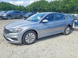 Volkswagen Jetta 1.4L 4 2020