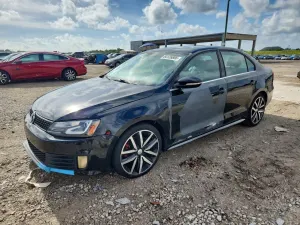 Volkswagen Jetta 2.0L 4 2013