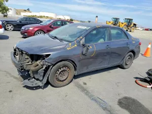 Toyota Corolla 1.8L 4 2013