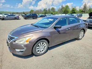 Nissan Altima 2.5L 4 2015