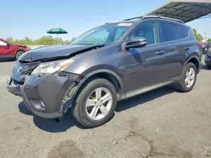 Toyota Rav4 2.5L 4 2013