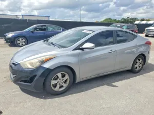 Hyundai Elantra 1.8L 4 2015