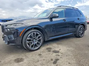BMW X7 3.0L 6 2025