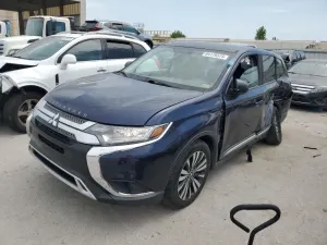 Mitsubishi Outlander SE 2.4L 4 2019